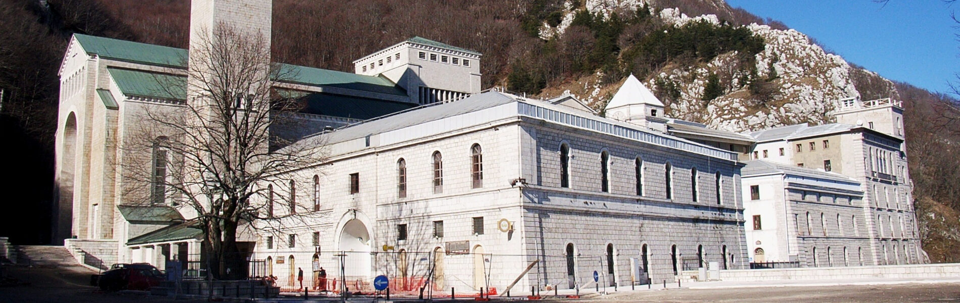 Montevergine-Santuario-1900x600 Home