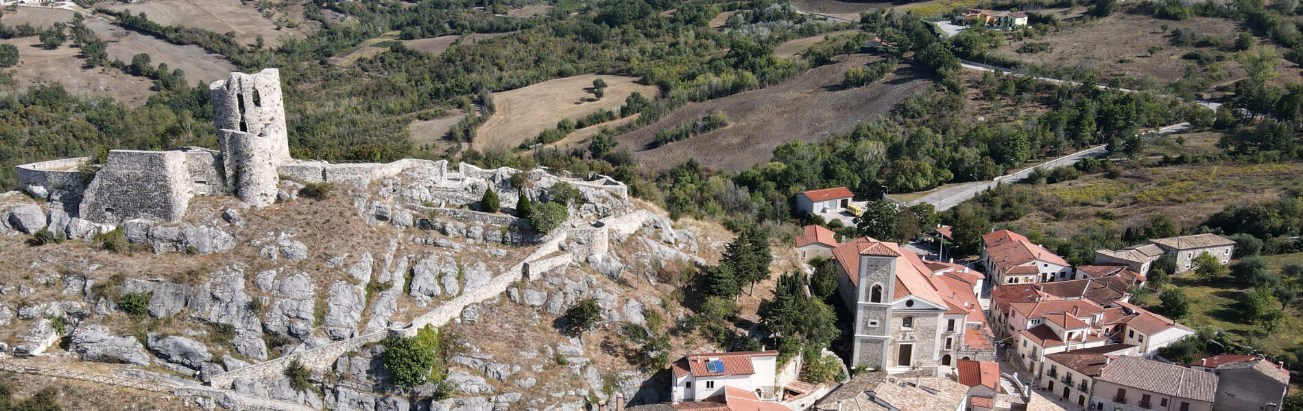 Rocca-San-Felice-1900x600 Home